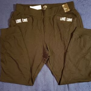 XL NY&CO SOHO Black Joggers